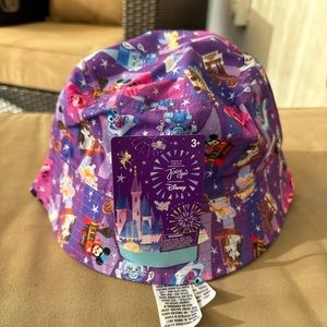 DISNEY REVERSIBLE BUCKET HAT Jimmy Chou NEW WITH TAGS